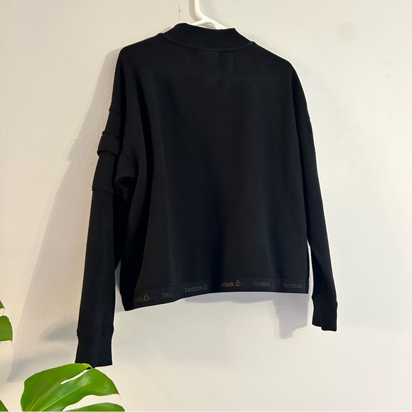 Reebok Cropped Sweatshirt - Picture 2 of 8